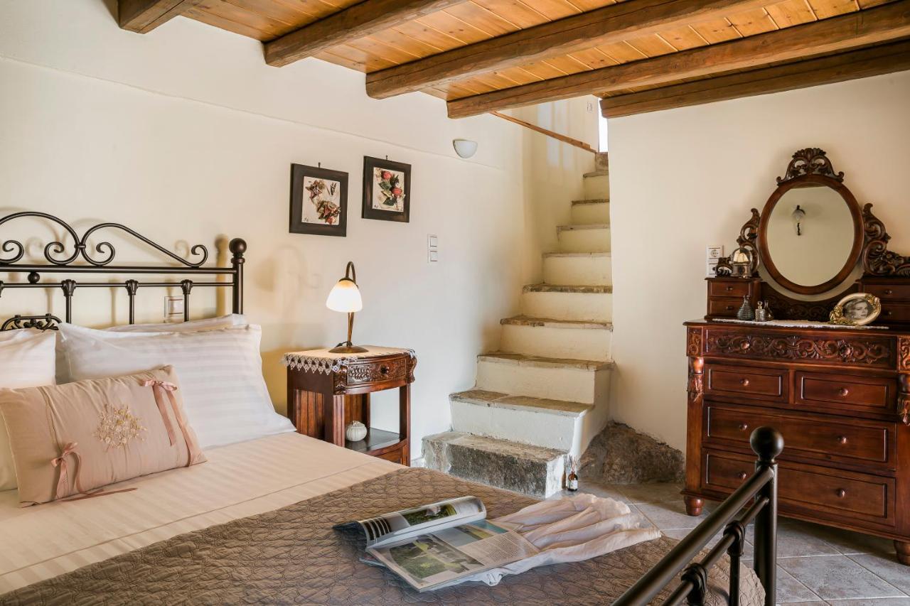 Traditional Stone House Anofli 1843 Fiskardo Kefalonia ภายนอก รูปภาพ