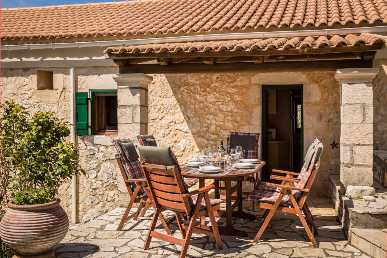 Traditional Stone House Anofli 1843 Fiskardo Kefalonia ภายนอก รูปภาพ